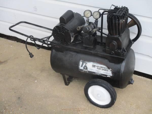 Sears Craftsman One hp Twin Cylinder Air Compressor-Has Strong Wheels.jpg