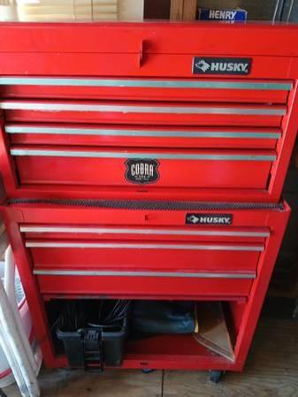 Husky Roll and tool chest With tools..jpg