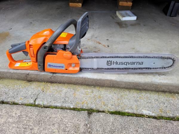 Husqvarna 440 chainsaw, 18 inch bar.jpg