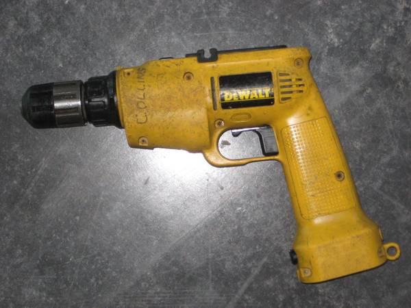 DeWalt 9.6 volt Hammer Drill.jpg