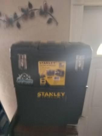 STANLEY PORTABLE TOOL BOX FOR SALE.jpg