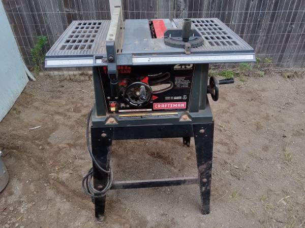 Craftsman table saw in great condition.jpg