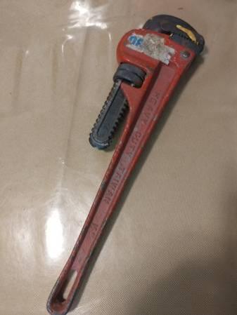 Pipe wrench 13.jpg