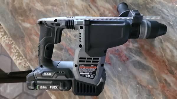 FLEX 24-volt 1-in Sds-plus Variable Speed Cordless Rotary Hammer Drill.jpg