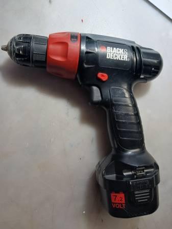DRILL Screwdriver Cordless. Needs charger.jpg