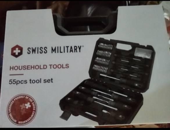 NEW 55 PIECE TOOL SET with CASE. ????????????.jpg