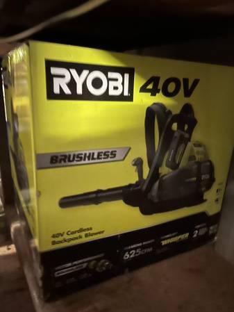 Ryobi 40V 145 MPH 625 CFM Cordless Brushless Backpack Lead Blower New.jpg