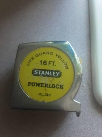 Vintage 16' Stanley powerlock tape measure(socgram).jpg